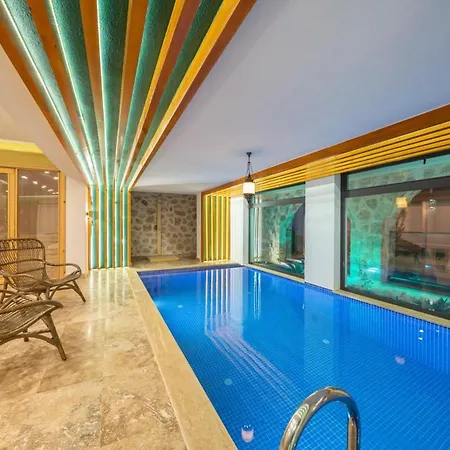 In Sleeps 8 With Pool And Air Con Villa
