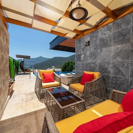 In Sleeps 8 With Pool And Air Con Villa
