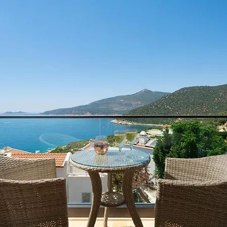 In Sleeps 8 With Pool And Air Con * 卡尔坎